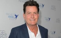 A transformação de Charlie Sheen pós-HIV