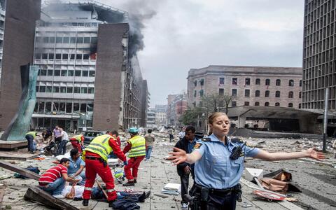  A explosão de uma bomba no centro de Oslo causada por Breivik (Foto: Arquivo)