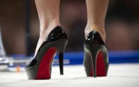Sapatos femininos: do poder ao estilo