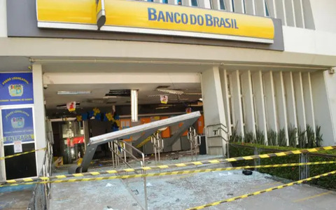 O Brasil assiste, mais uma vez, à encenação de sua própria tragédia grega (Foto: Wiki) O Brasil assiste, mais uma vez, à encenação de sua própria tragédia grega (Foto: Wiki)