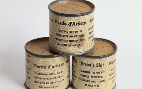 “Merda d’Artista” não é um insulto ao público. É um retrato do público (Foto: Arquivo)