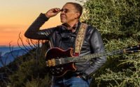 Stanley Clarke: o monstro do baixo