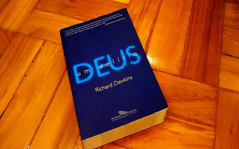 A ironia é que Deus, um delírio tornou-se um texto sagrado do novo ateísmo (Foto: Wiki) A ironia é que Deus, um delírio tornou-se um texto sagrado do novo ateísmo (Foto: Wiki)