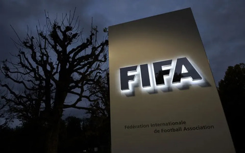 A FIFA ostenta estádio, marketing inclusivo e ingresso como artigo de luxo (Foto: Wiki)
