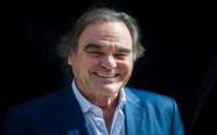 Oliver Stone: o mestre da controvérsia Oliver Stone: o mestre da controvérsia