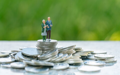 Ser aposentado é ter dinheiro e ao mesmo tempo não ter um tostão (Foto: wiki/Stack) Ser aposentado é ter dinheiro e ao mesmo tempo não ter um tostão (Foto: wiki/Stack)