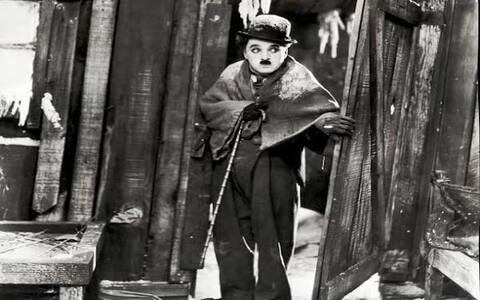 Chaplin sempre flertou com o corpo, com o desejo e com as fragilidades humanas (Foto: Wikipédia)